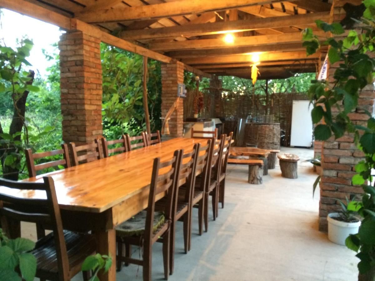 Гостевой дом Nona Guest House Шилда